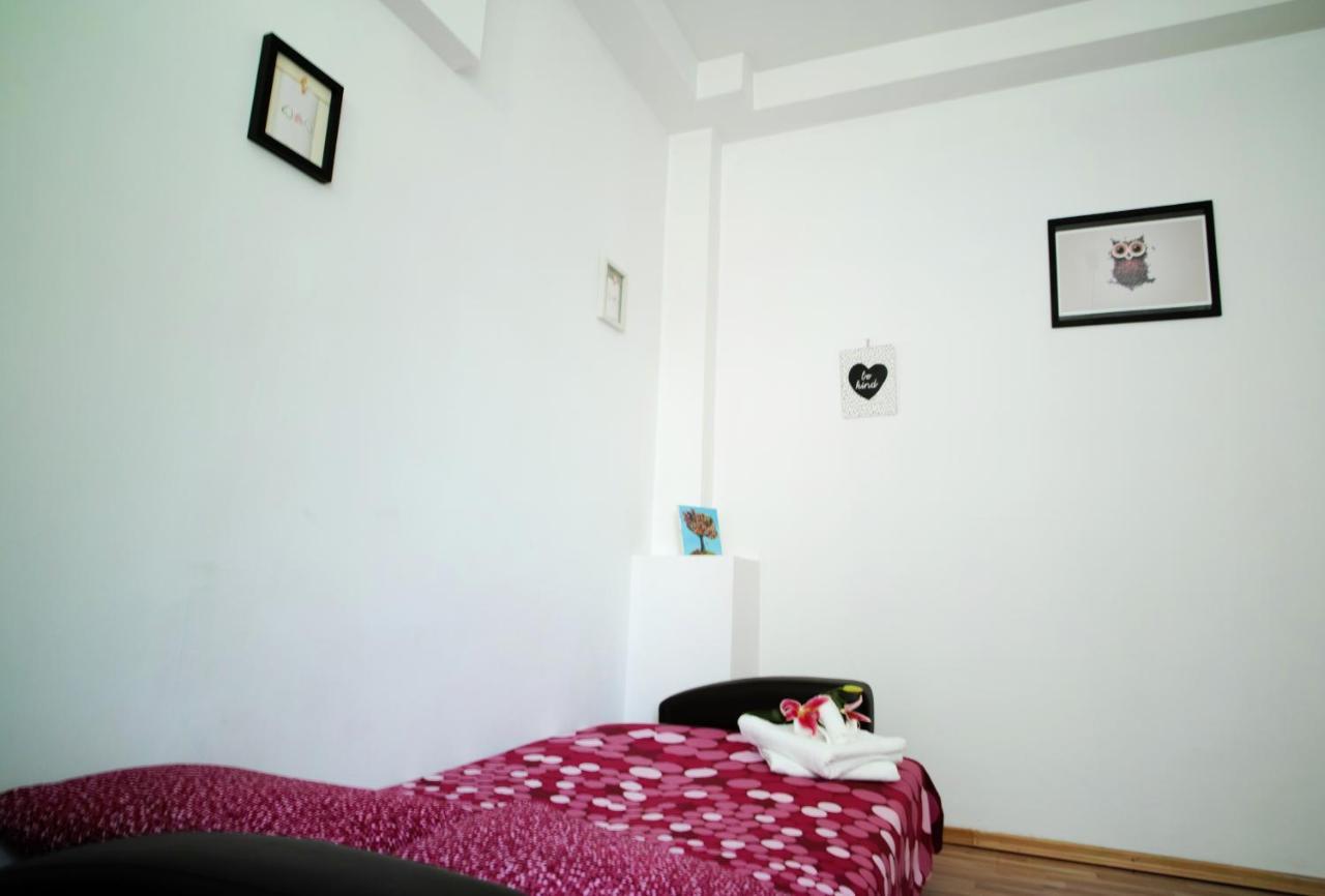 Luxury Apartament Apartment Букурещ Екстериор снимка