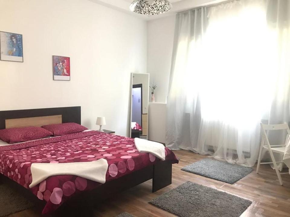 Luxury Apartament Apartment Букурещ Екстериор снимка